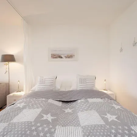 Stranddistel 2 Strandvergnuegen *